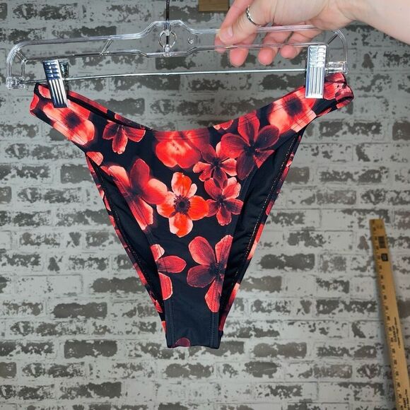 Na-kd | women nwt floral swim bikini bottom - Picture 1 of 7